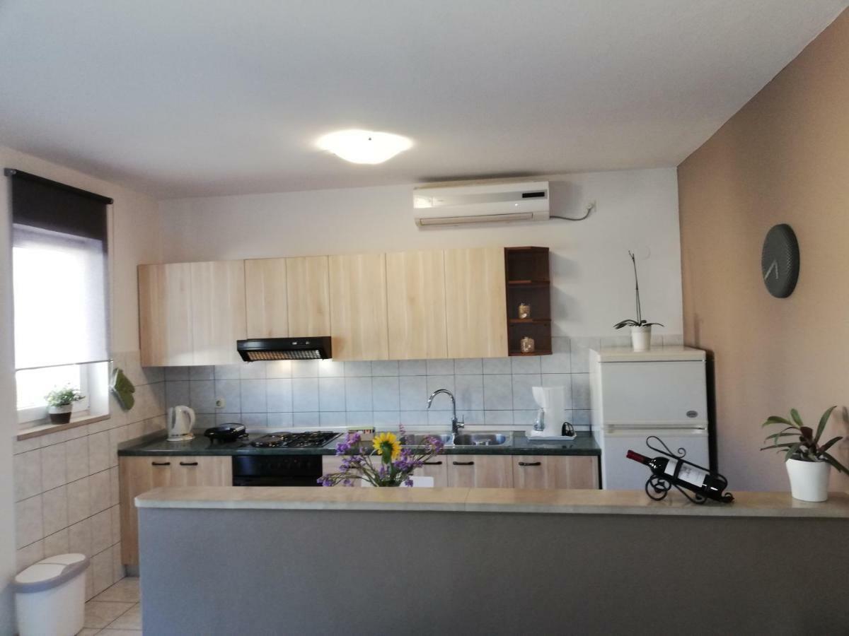 Apartman Katica Banjol المظهر الخارجي الصورة